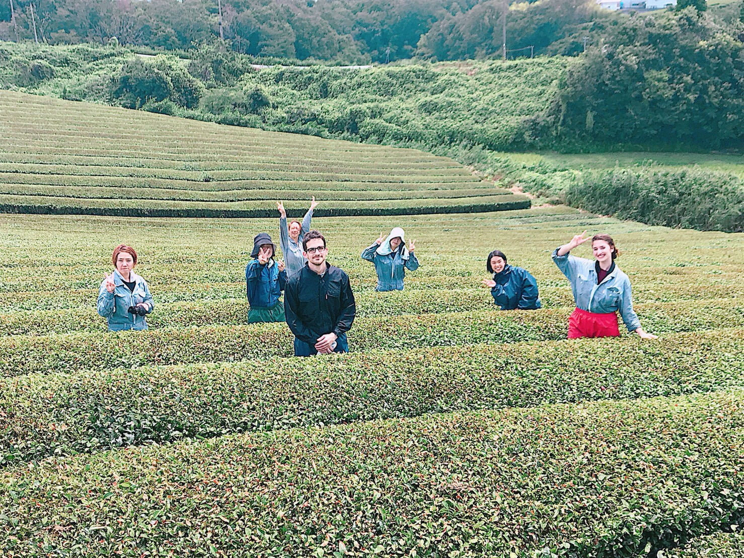 笑顔のスタッフたち